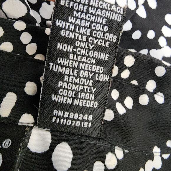 Maggie Barnes Top Womens Size 4X 30/32 Button 3/4 Sleeve Black White Polka Dots - Picture 10 of 10
